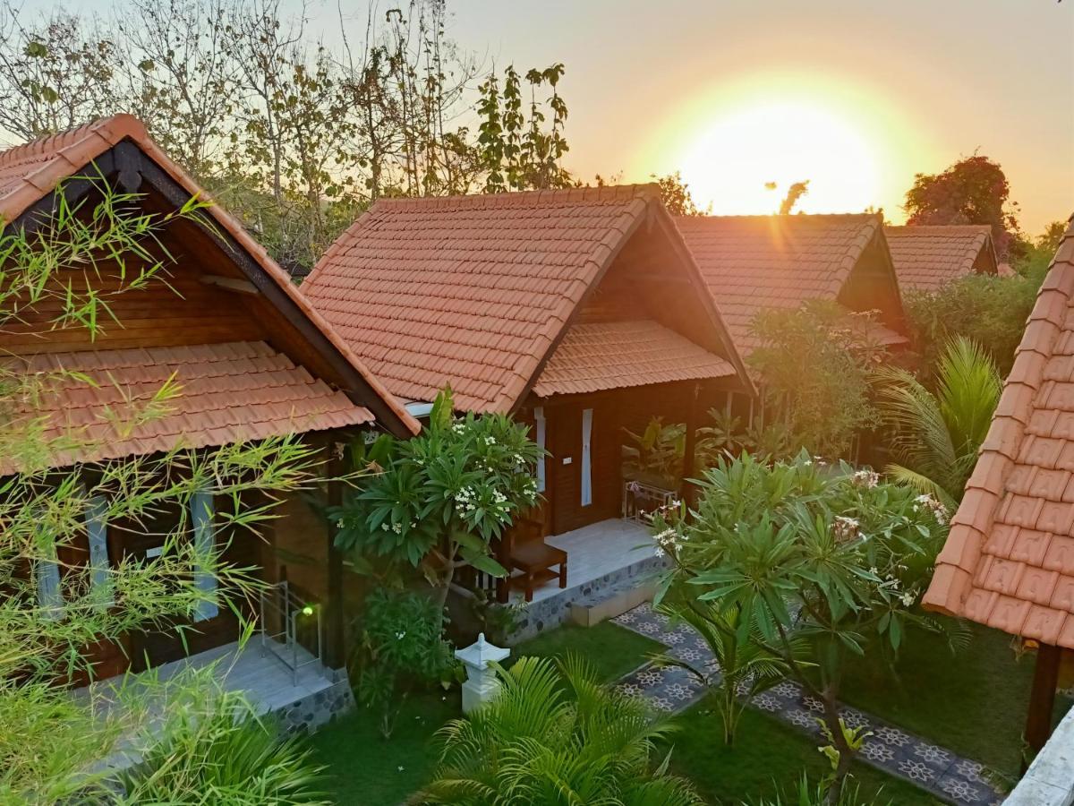 Exotic View Cottage Batununggul Exterior photo